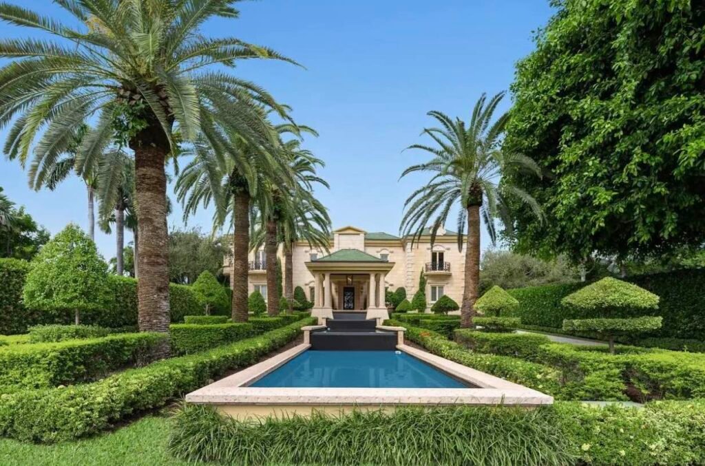 Jeff Bezos kupuje luksusową posiadłość na wyspie Indian Creek niedaleko Miami 2