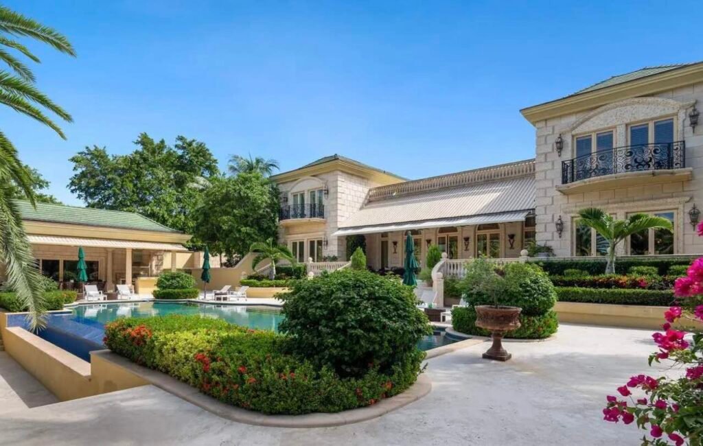 Jeff Bezos kupuje luksusową posiadłość na wyspie Indian Creek niedaleko Miami3