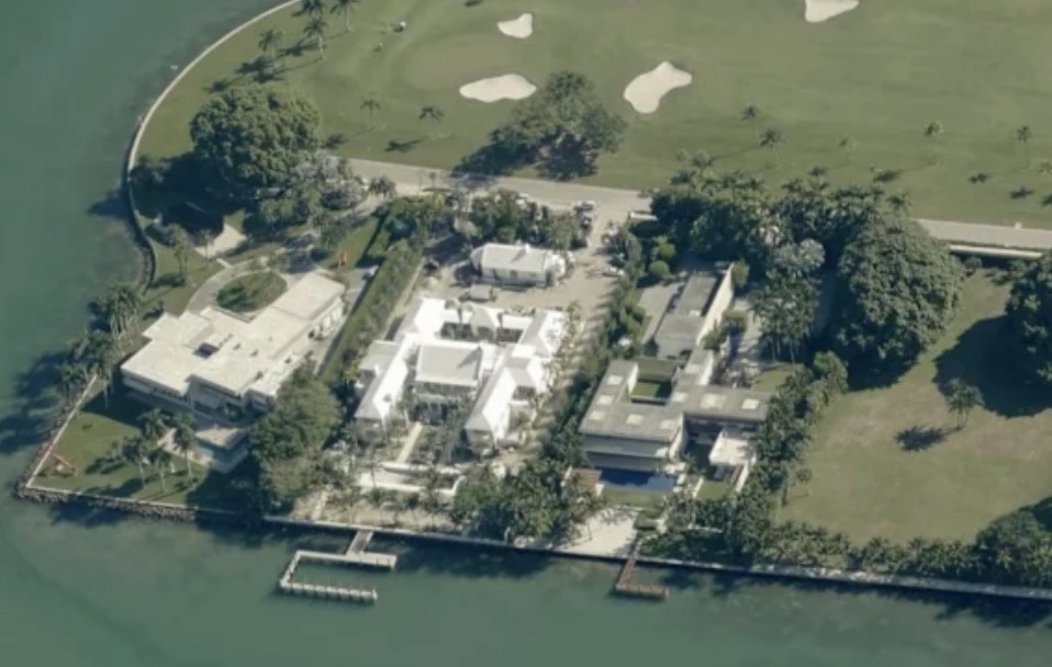 Zuckerberg przeprowadza się do Miami! Będzie sąsiadem Jeffa Bezosa w „billionaire bunker” 1 Zuckerberg przeprowadza się do Miami! Będzie sąsiadem Jeffa Bezosa w „billionaire bunker”